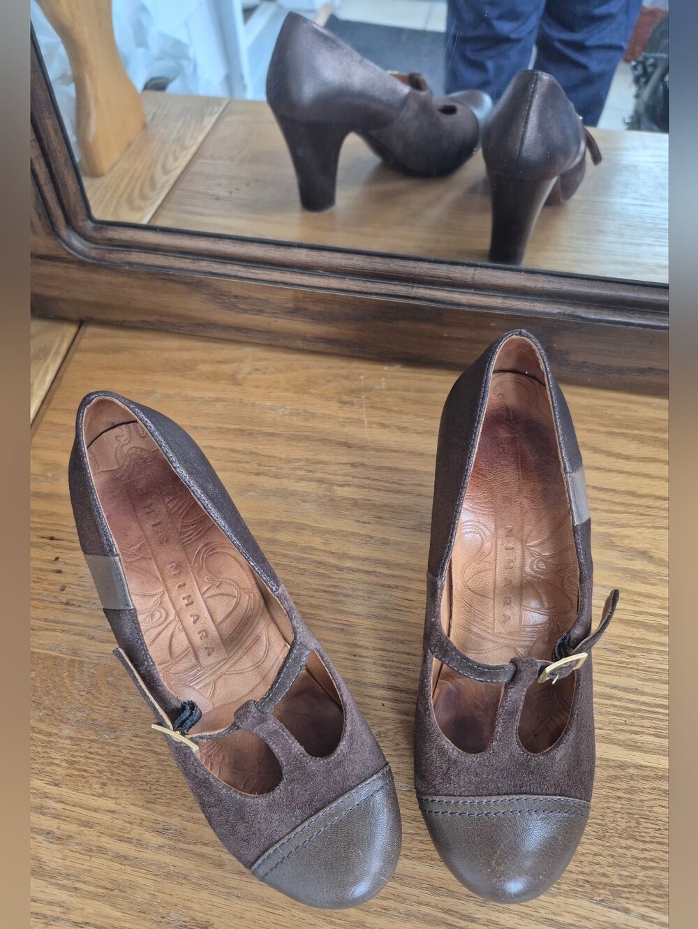 Chie Mihara Spain Mixed Leather Suede T-Strap Mary Jane Heels 36.5 Fits 7-7.5